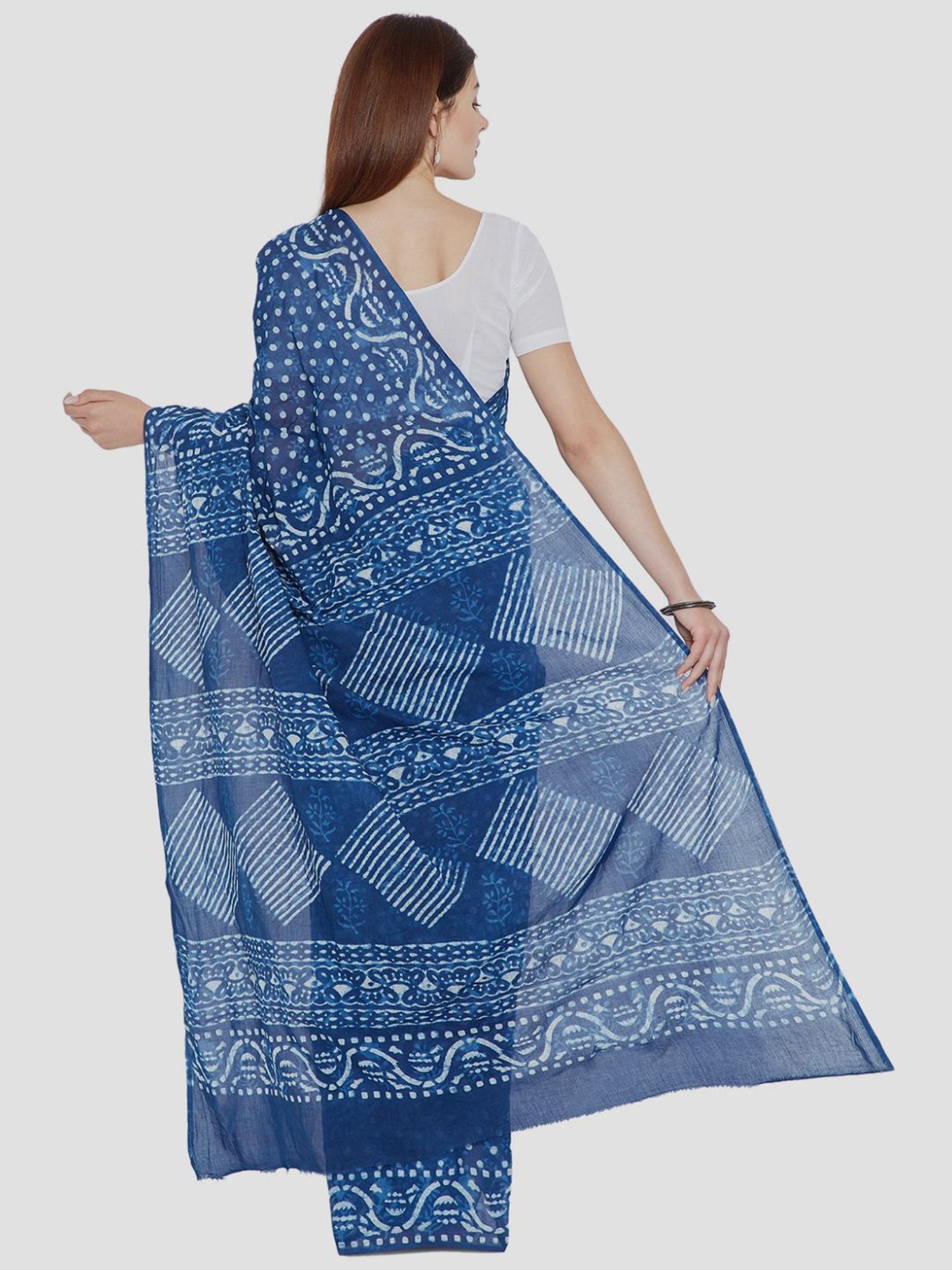 Kalakari India Blue Cotton Printed Saree With Unstitched Blouse