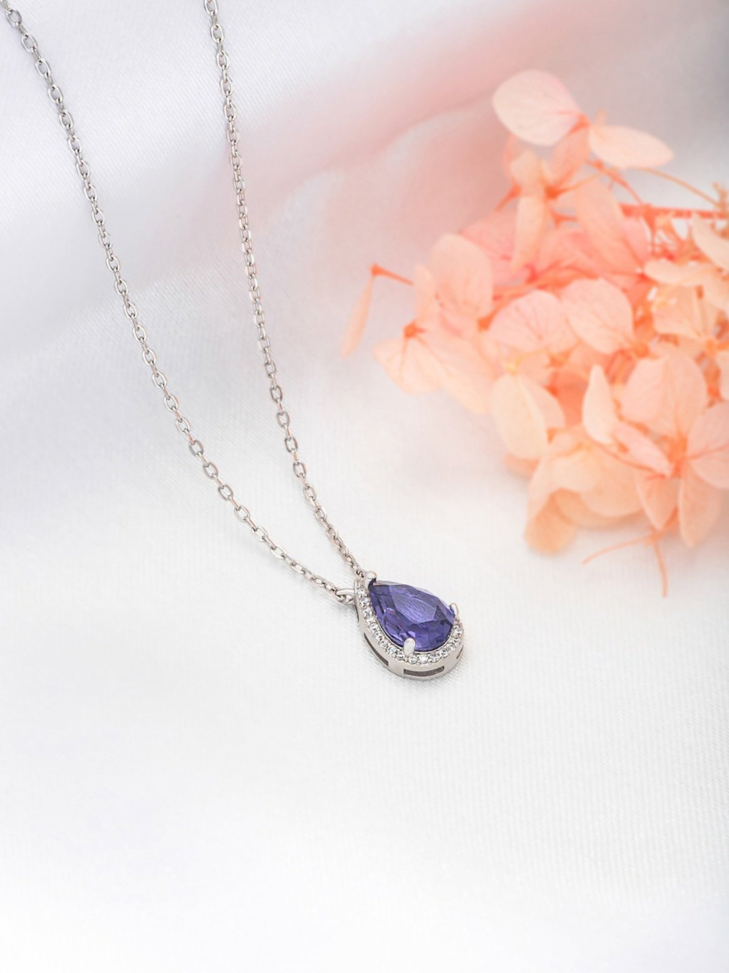 Silberry 92.5 Sterling Silver Grape Vine Necklace