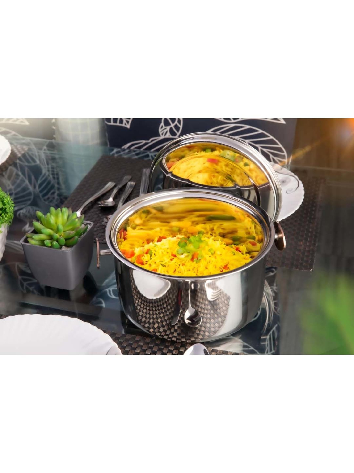 FnS Naples Silver Stainless Steel Casserole With Lid (2.2 L)