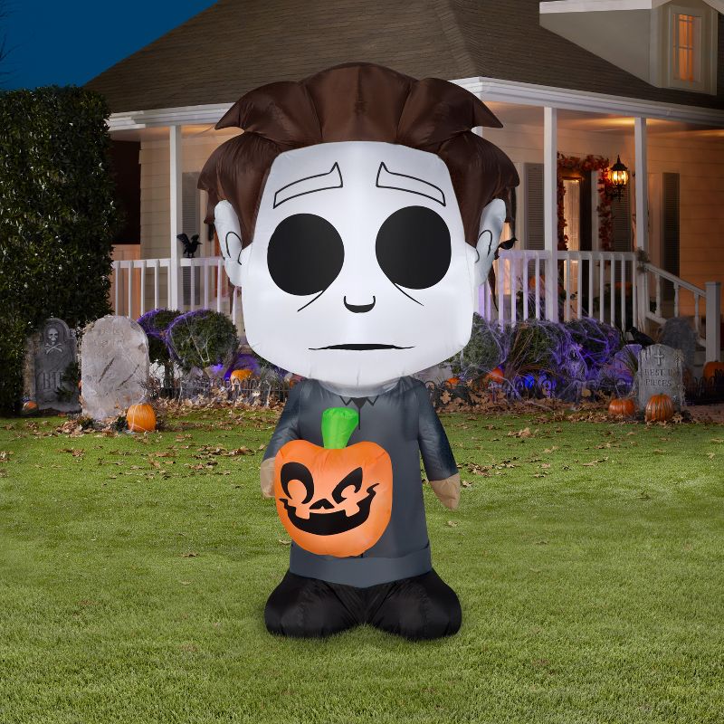 Gemmy Airblown Michael Myers w/Jack o Lantern, 5 ft Tall, grey