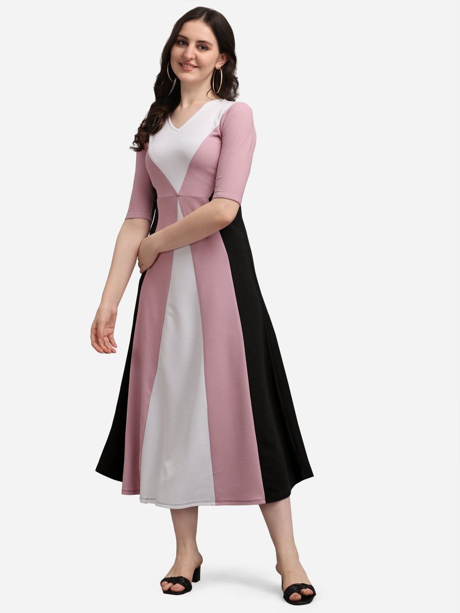 PURVAJA Lavender & Black Knitted Color-Block Midi Dress