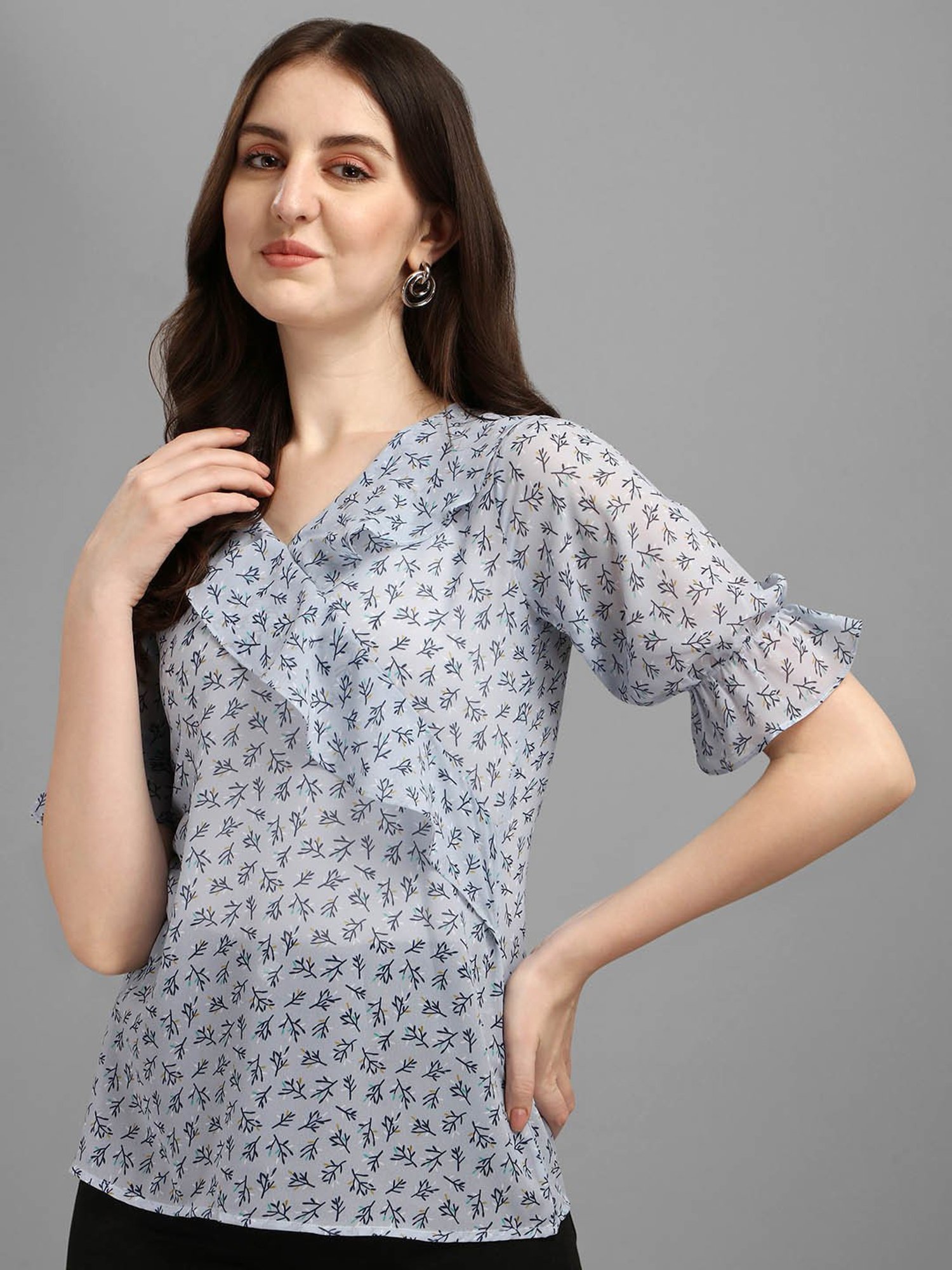 MASAKALI.CO Grey Floral Print Top