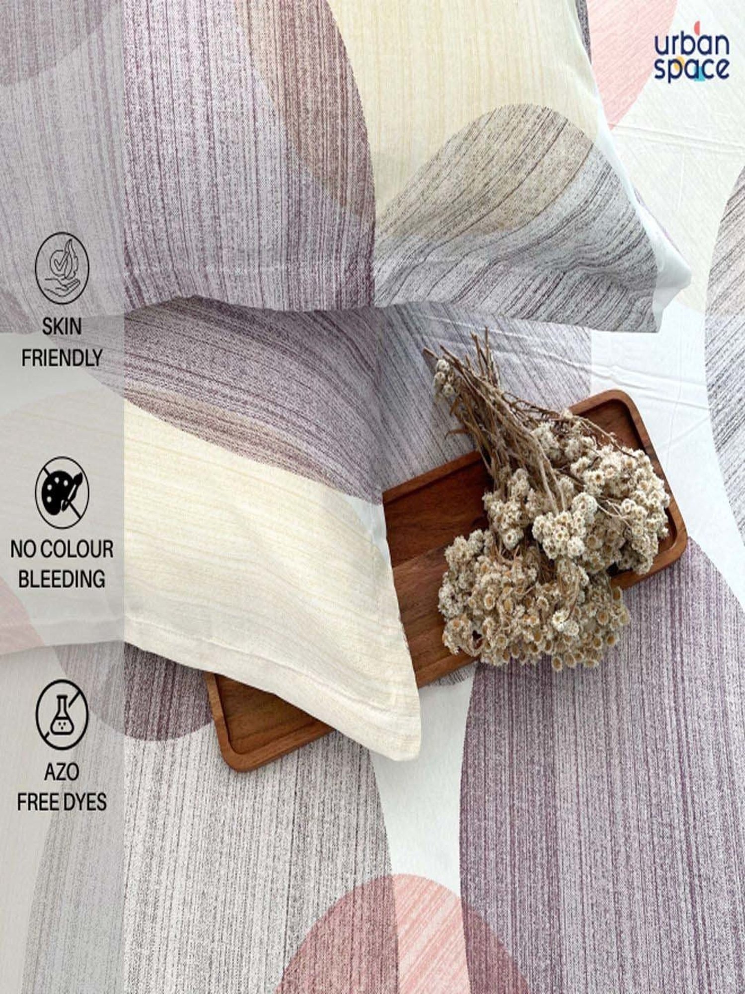 Urban Space Multicolor Cotton 200 TC King Bedsheet with 2 Pillow Covers