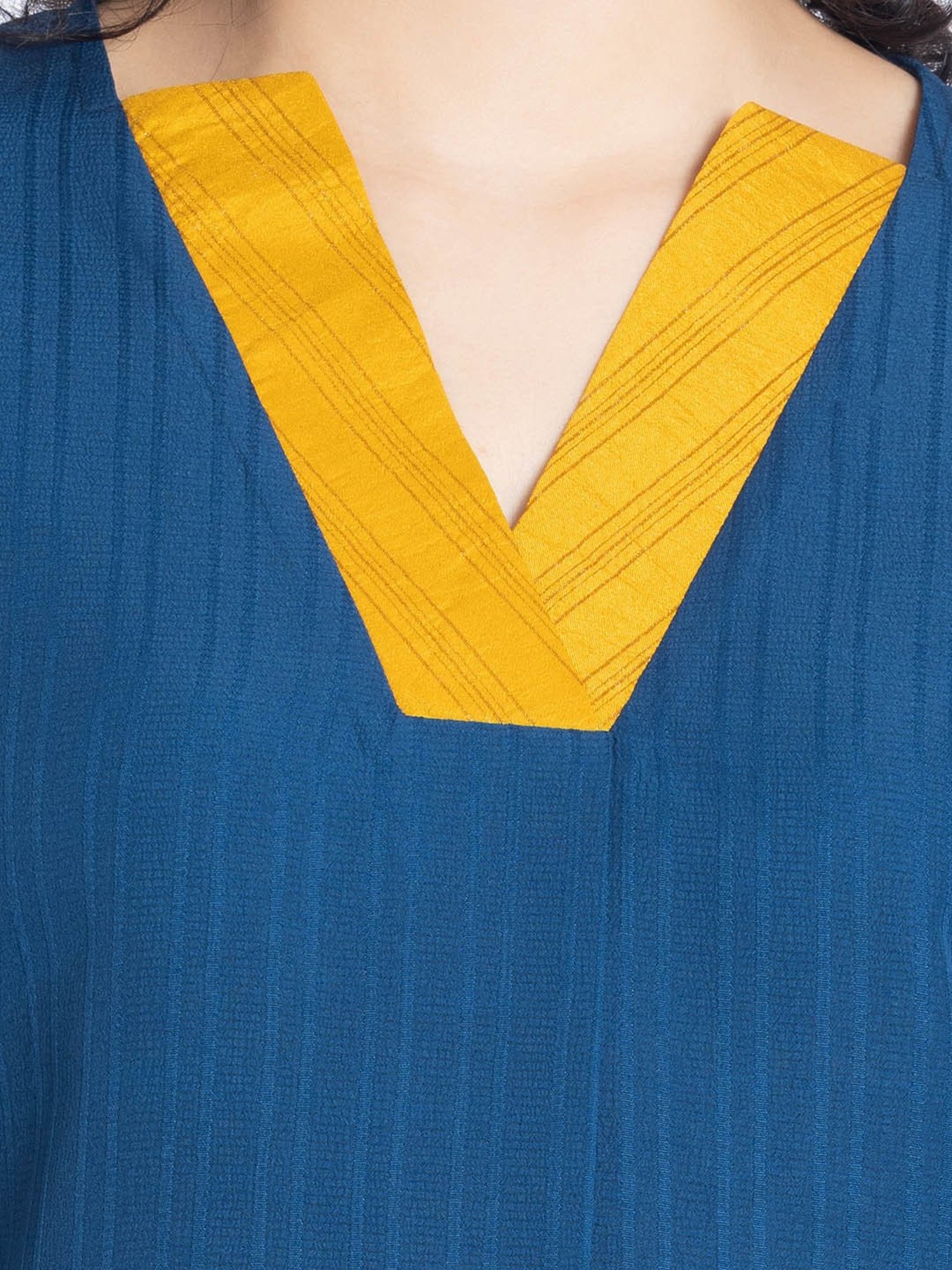 SHAYE Blue Regular Fit Top