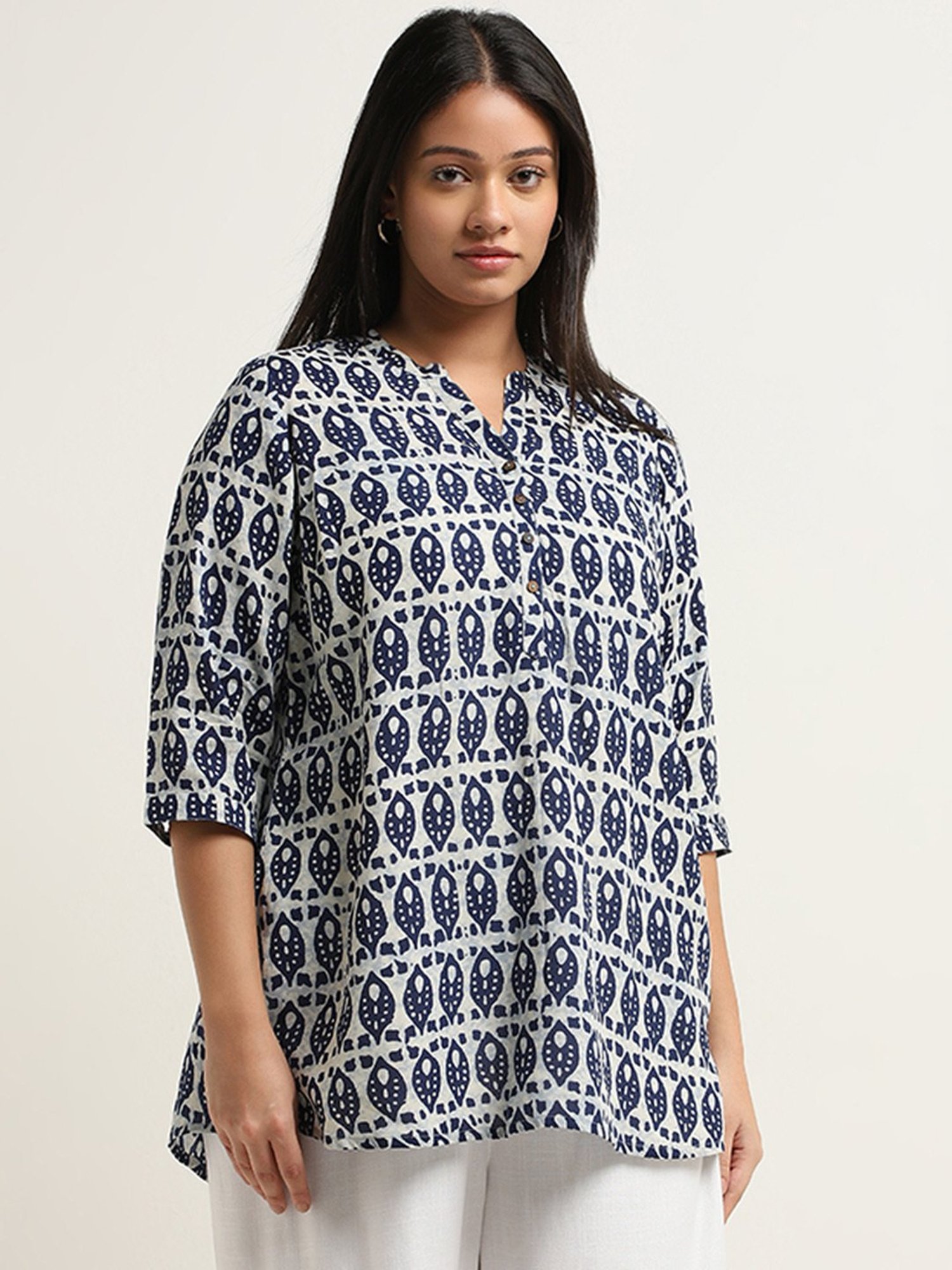 Diza by Westside Indigo Leaf Ikat Design Straight Kurti