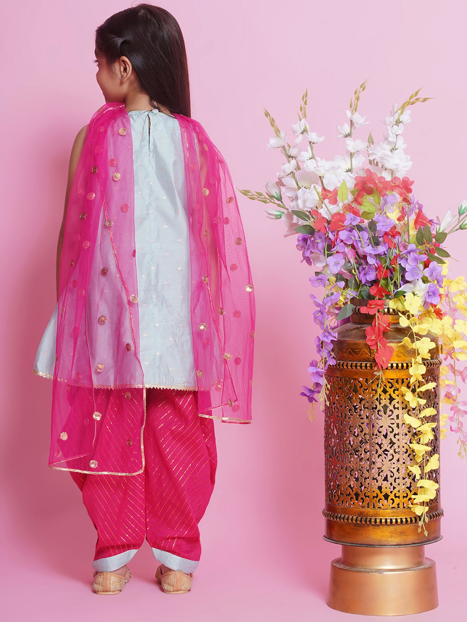 VASTRAMAY Kids Blue & White Cotton Over Dyed Kurta Set