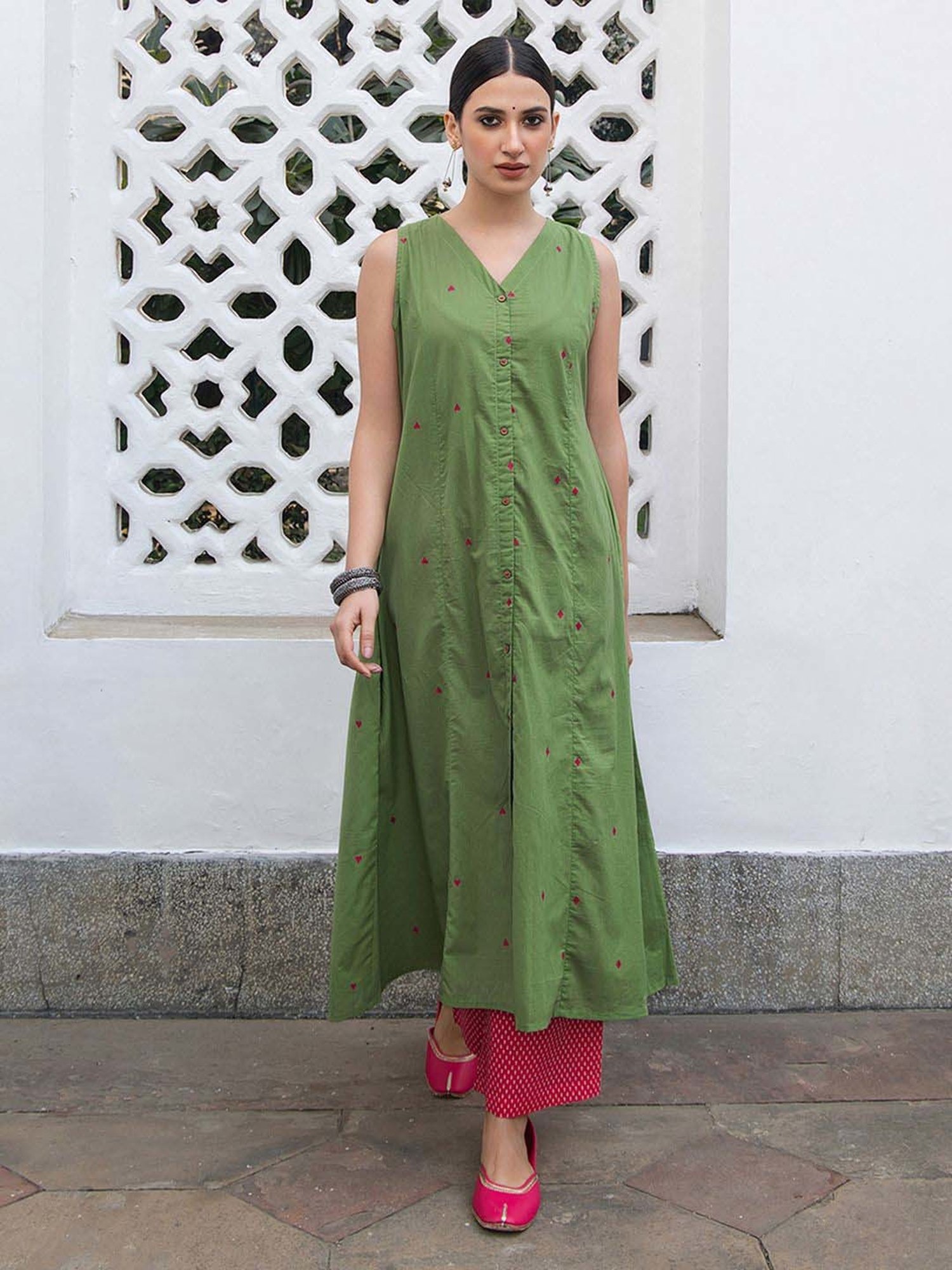 Janasya Green Cotton Plain Kurta & Pant Set