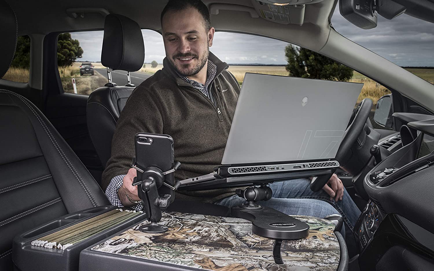 AutoExec AUE16082 Reach Desk Front Seat Car Desk with Phone Mount Realtree Edge Camouflage
ReachDesk-03FS RTEC