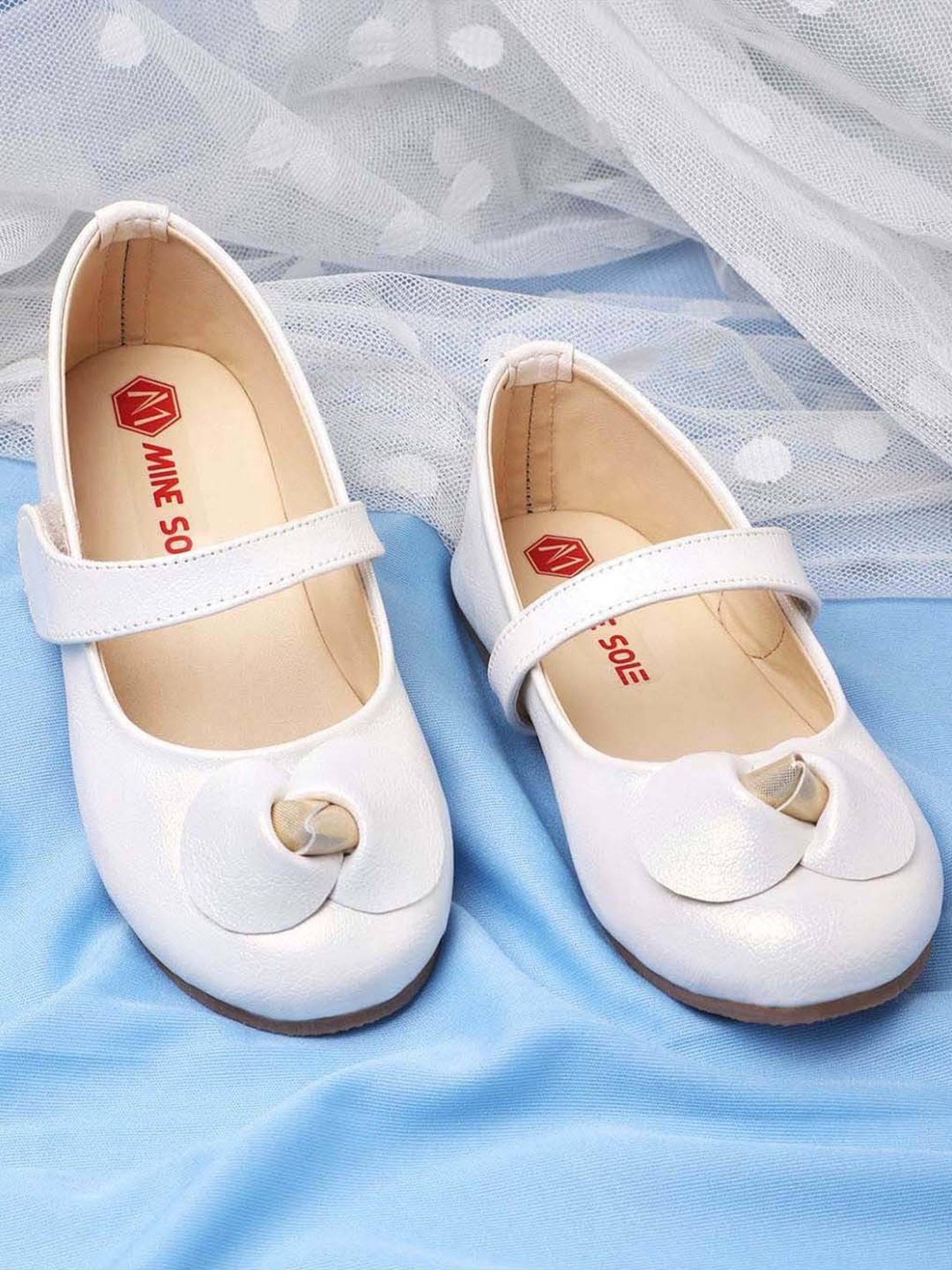 Minesole Kids White Mary Jane Shoes