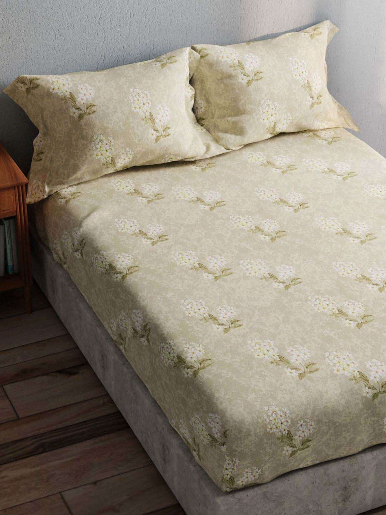 Bianca Amolina Green 135 TC Cotton Double Bedsheet with 2 Pillow Covers