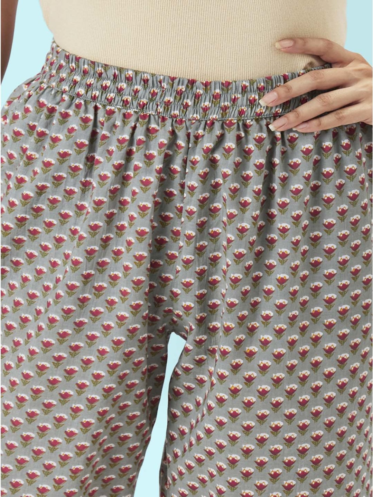 Rangmanch by Pantaloons White & Grey Cotton Floral Print Kurta Palazzo Set