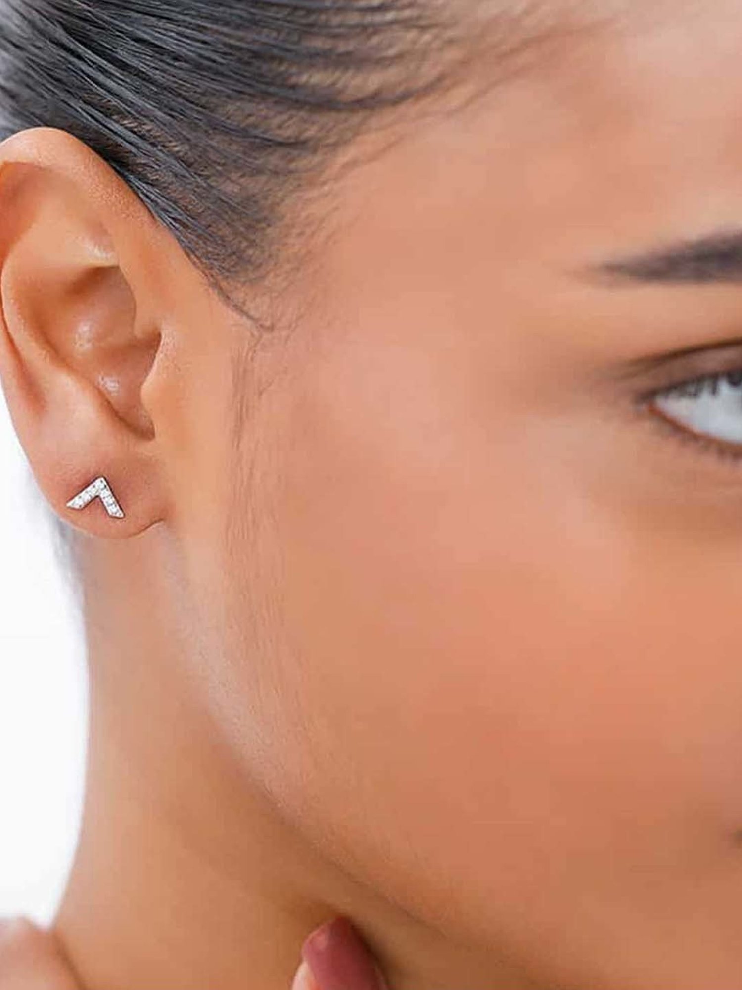 Mia By Tanishq Mia Icicles 14k Gold Radiant Summit Stud Earrings