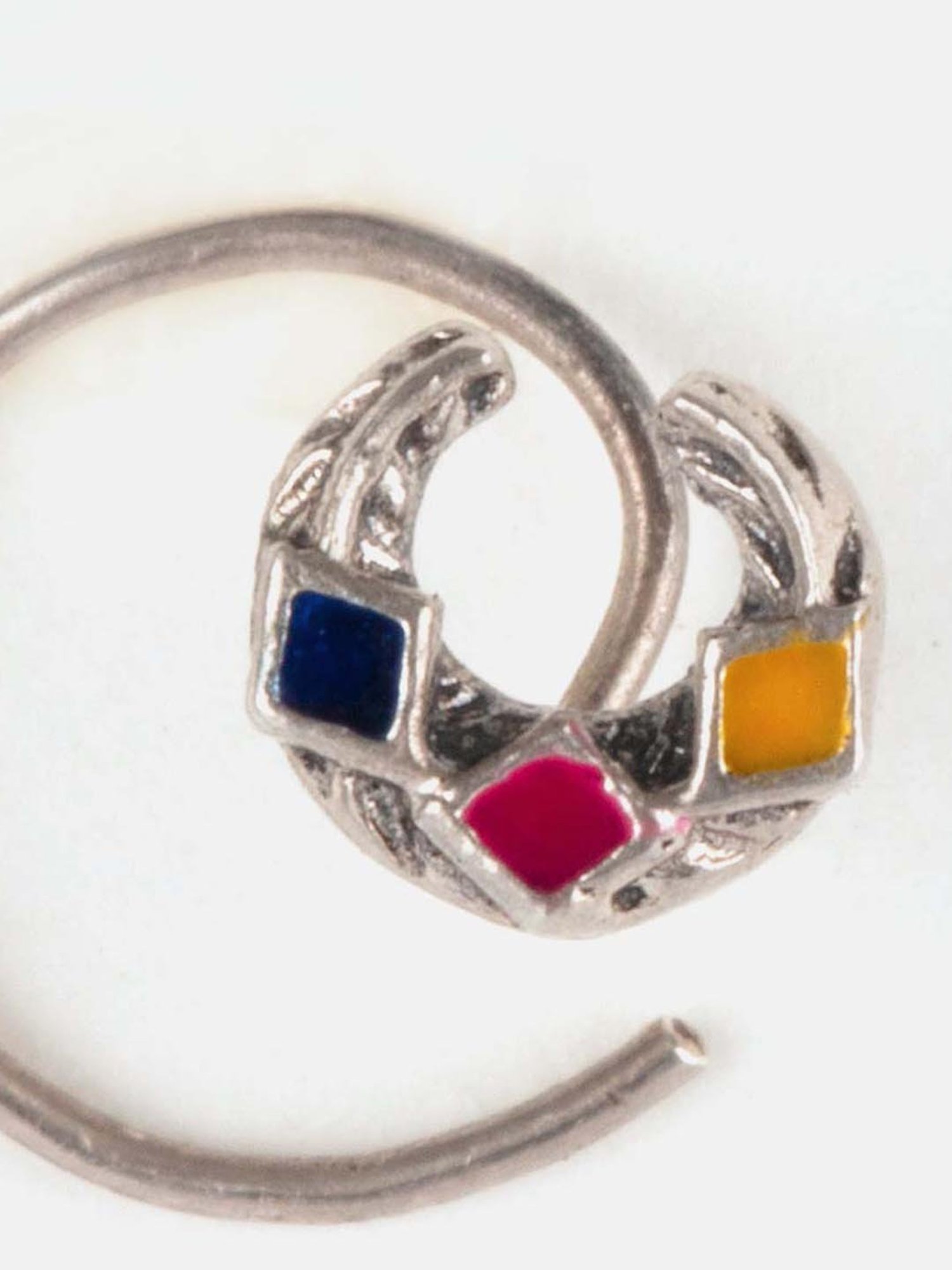 Shaya 92.5 Sterling Silver Sadu Bharat Style Nosepin for Women