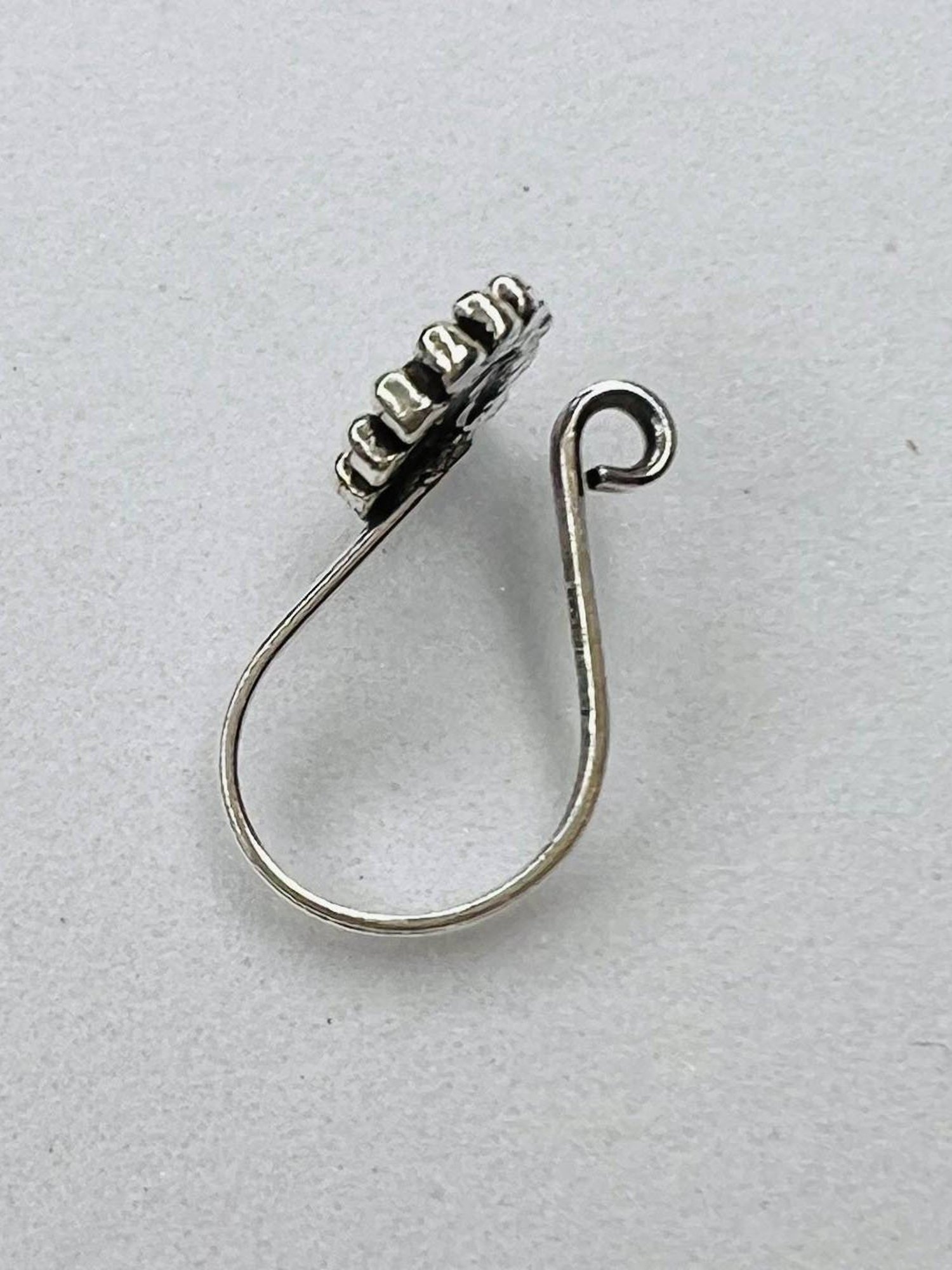 Arte Jewels 925 Sterling Silver Oxidized Round-shape Clip on Nosepin for Women & Girls