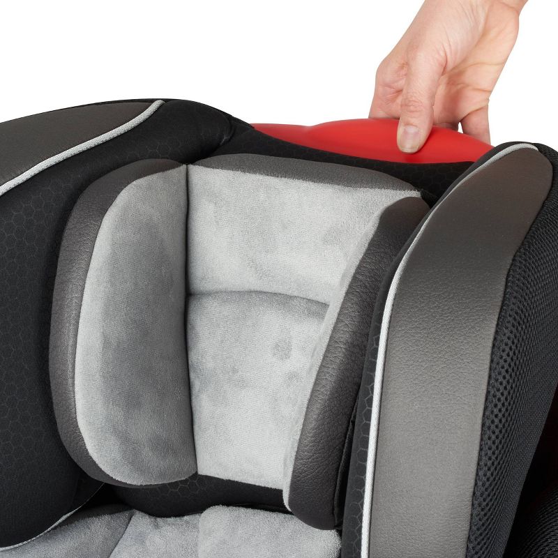 Maxi-Cosi Magellan XP Max All-in-One Convertible Car Seats