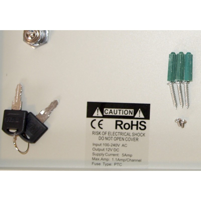 Evertech 9 Channel Power Distribution Box for Security Camera with Key Lock 12V DC 5A Ampere Auto Reset w/CCTV Sign