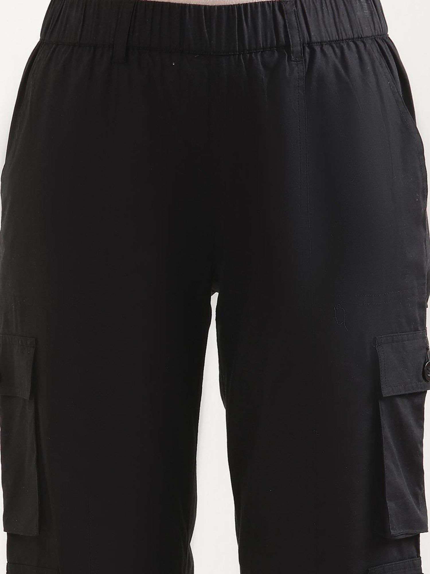 Elleven from Aurelia Black Cotton Mid Rise Capris