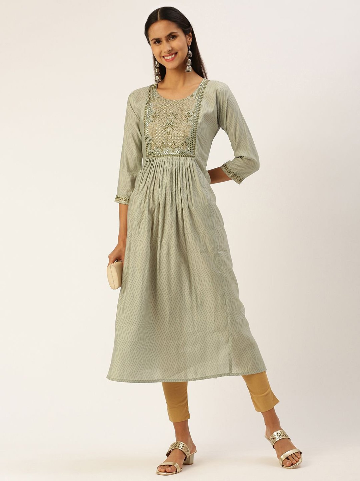 SHANVIKA Green Printed Cotton Silk Straight Kurta