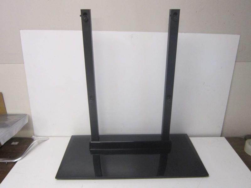 Haier 65D3550 TV Stand w/ Screws