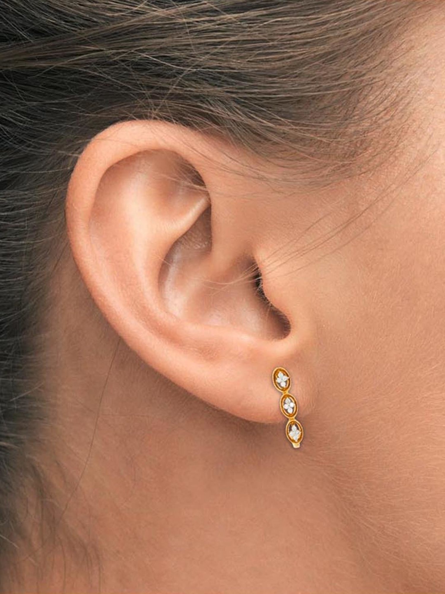 P.C. Chandra Jewellers 18 kt Gold & Diamond Earrings