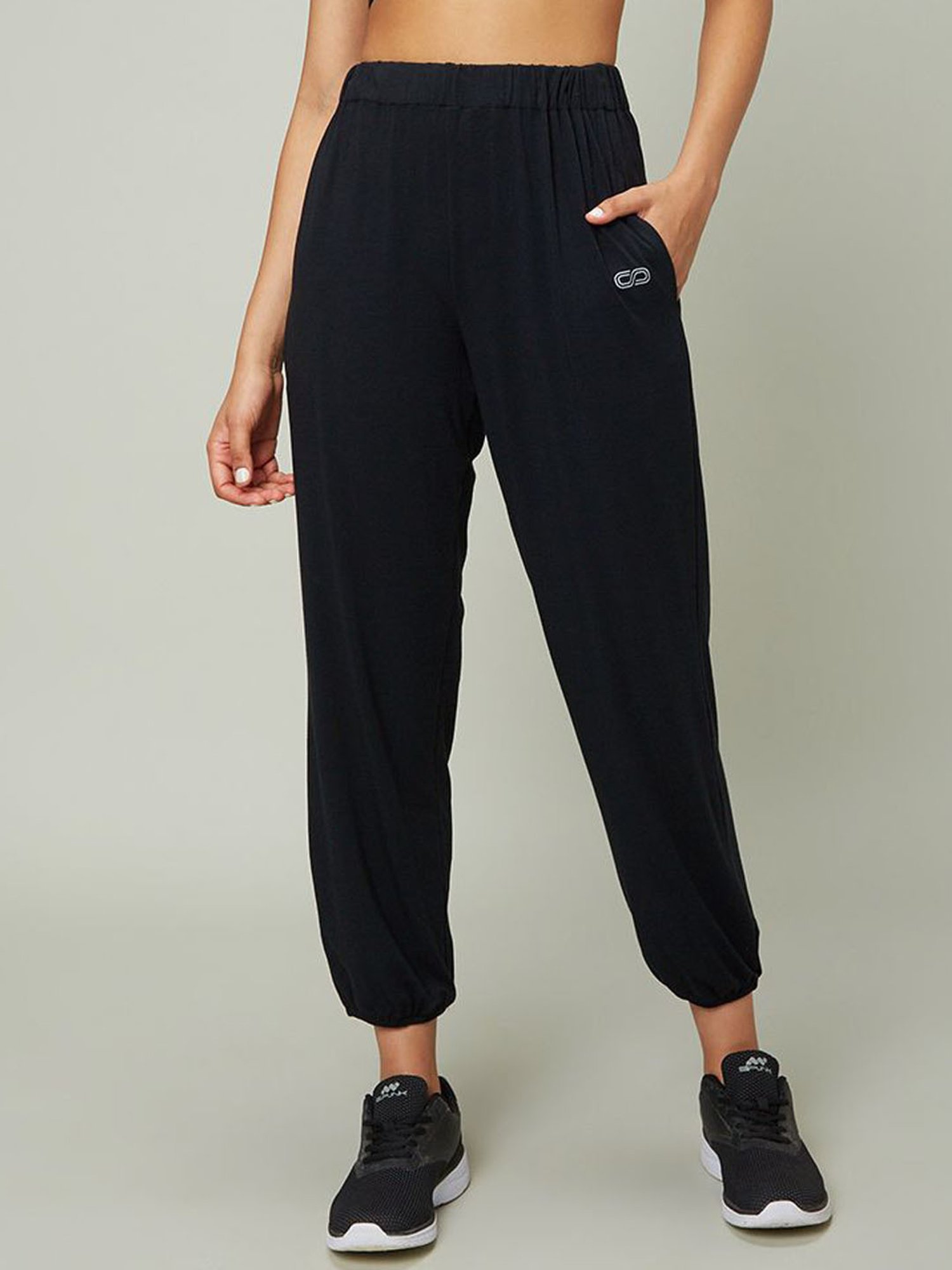 SILVERTRAQ Black Logo Print Joggers