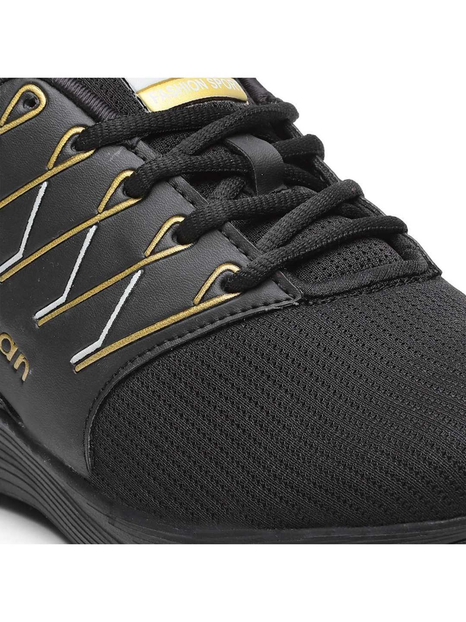 Asian Men's Black Running Shoes