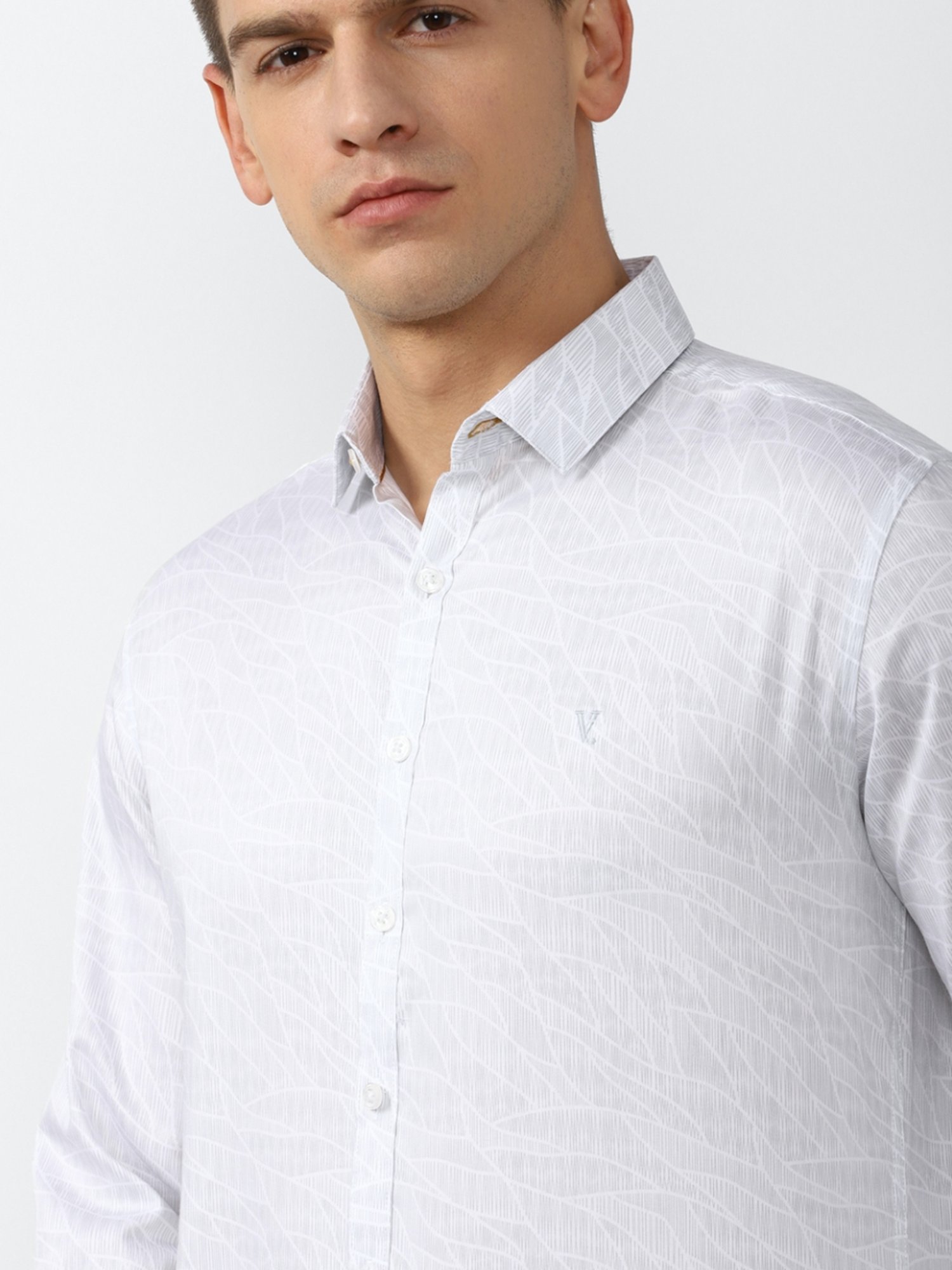 V Dot White Slim Fit Printed Shirt