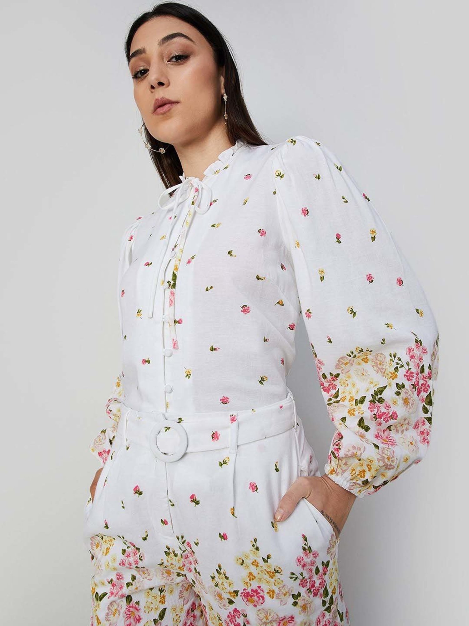 Code by Lifestyle Off-White Printed Top