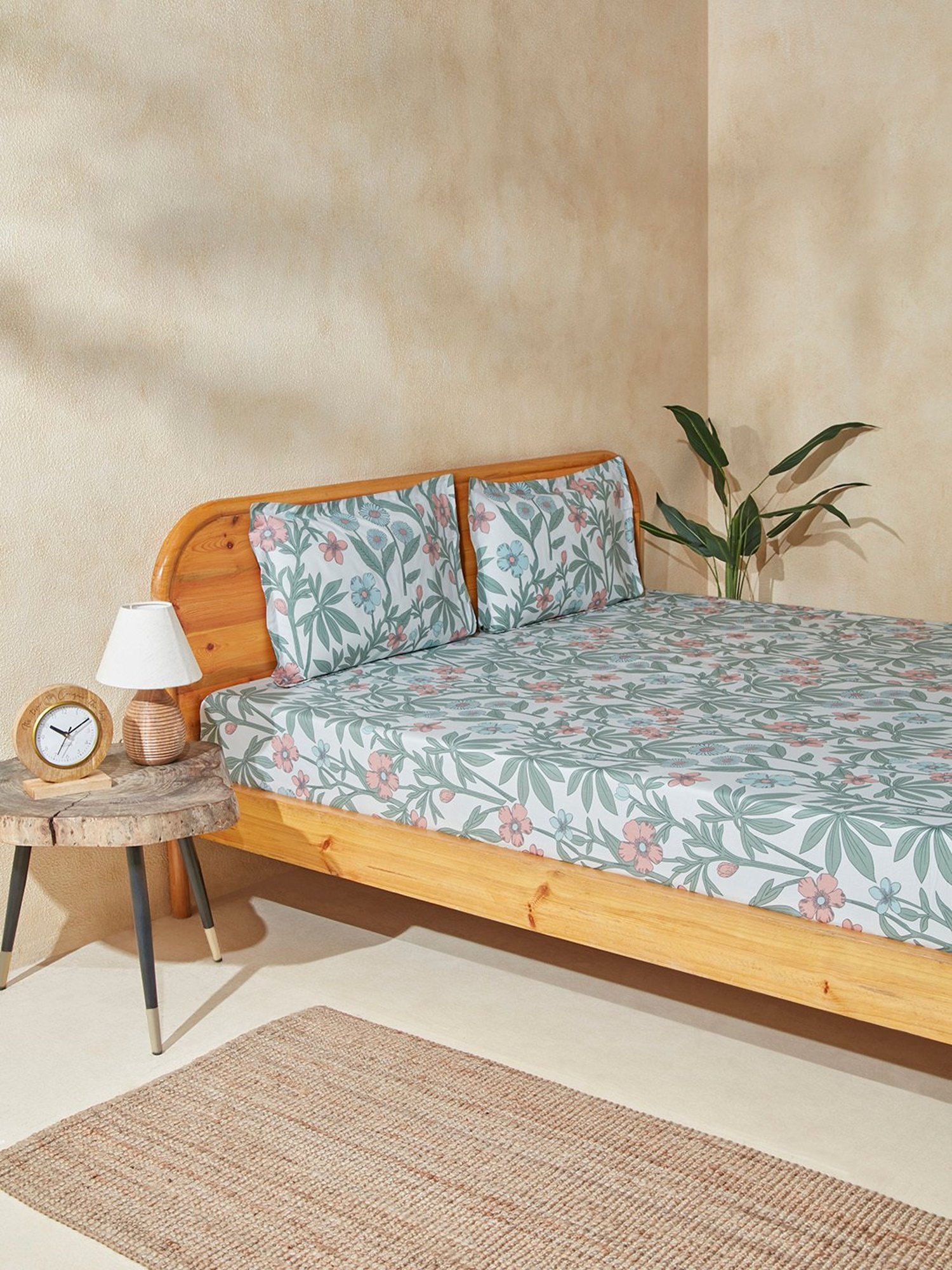 Westside Home Multicolor Floral King Bed Fitted Sheet & Pillowcase Set