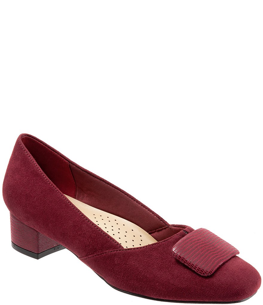 Trotters Delse Ornament Block Heel Pumps
