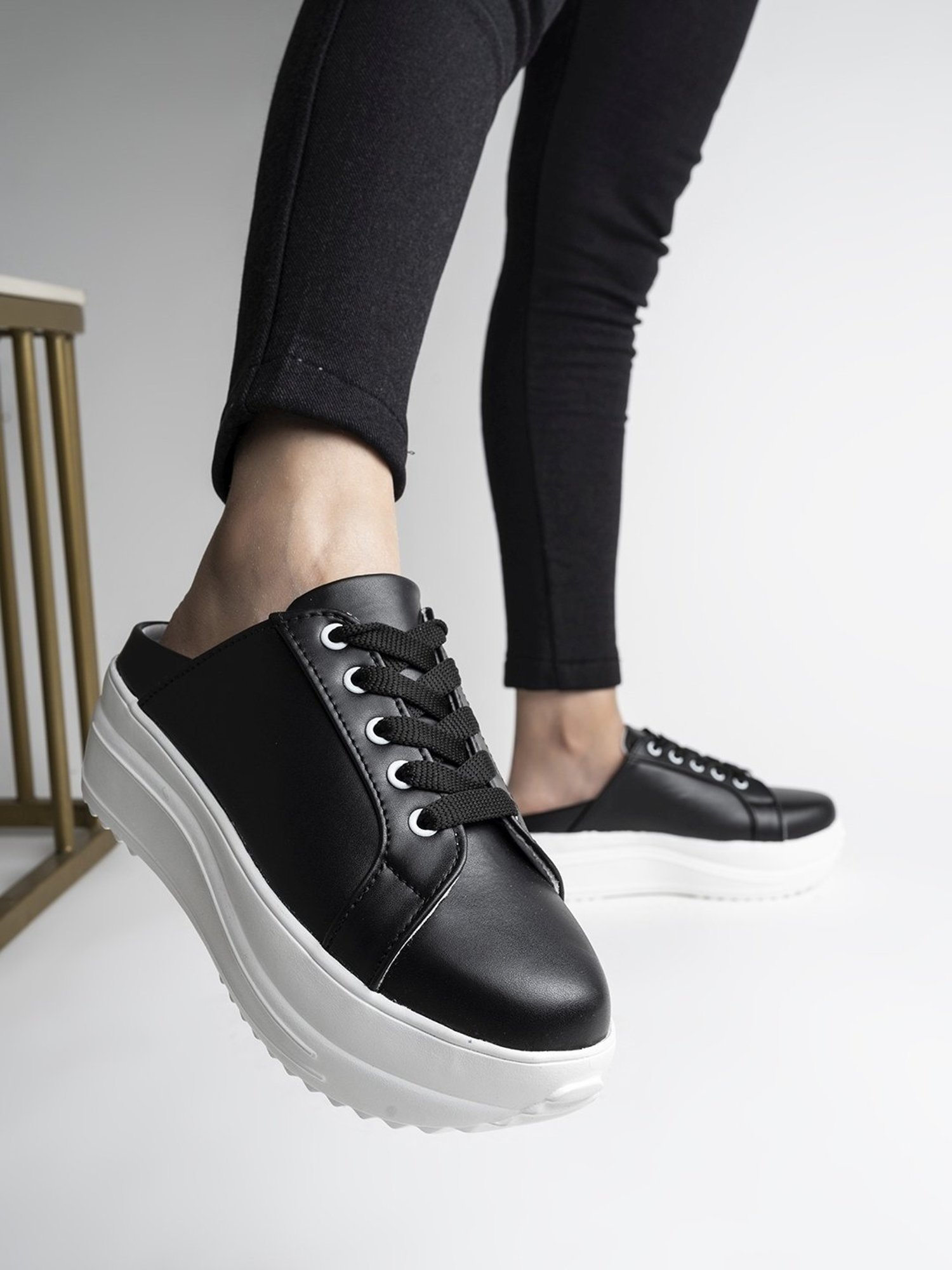 Shoetopia Women's Black Sneakers
