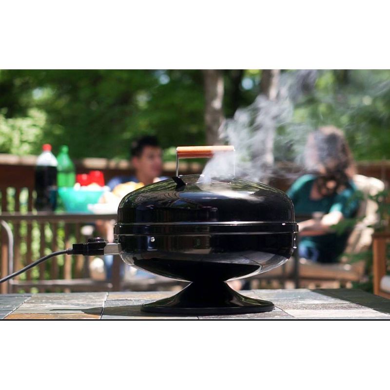 Americana Lock 'N Go Electric Grill Model 2120.4.111 - Black - Meco