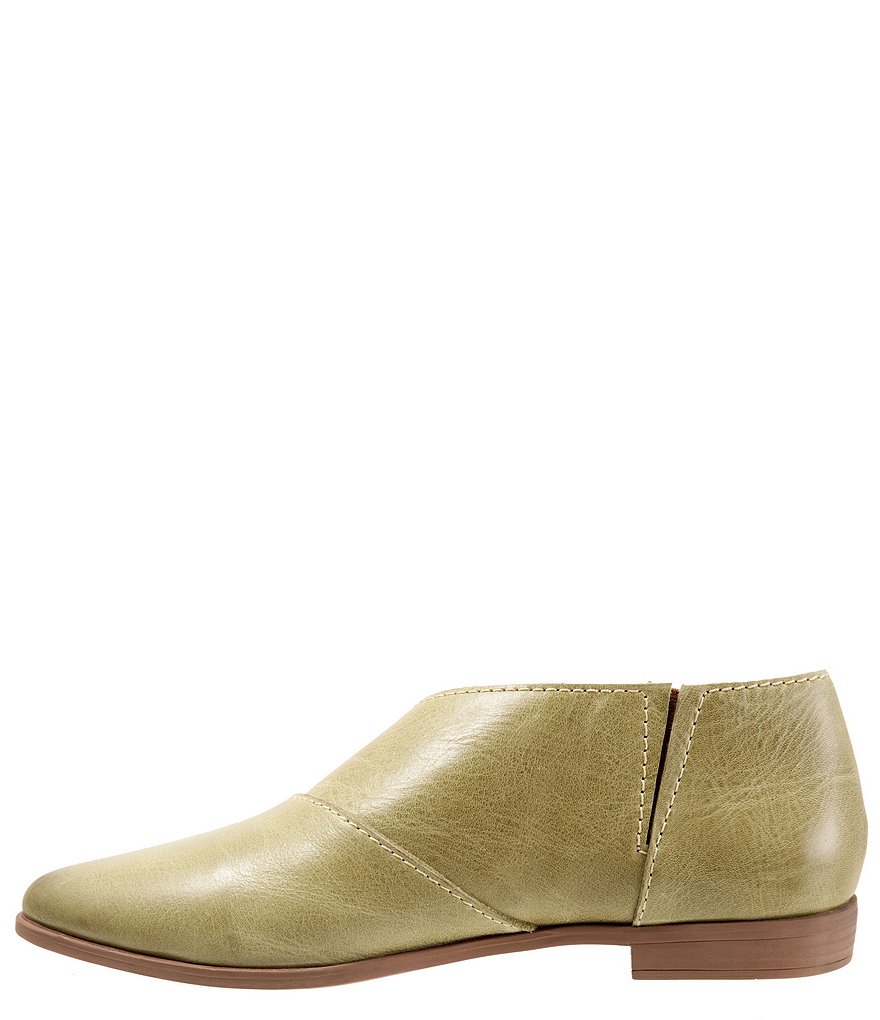 Bueno Blake Open Leather Slip-Ons