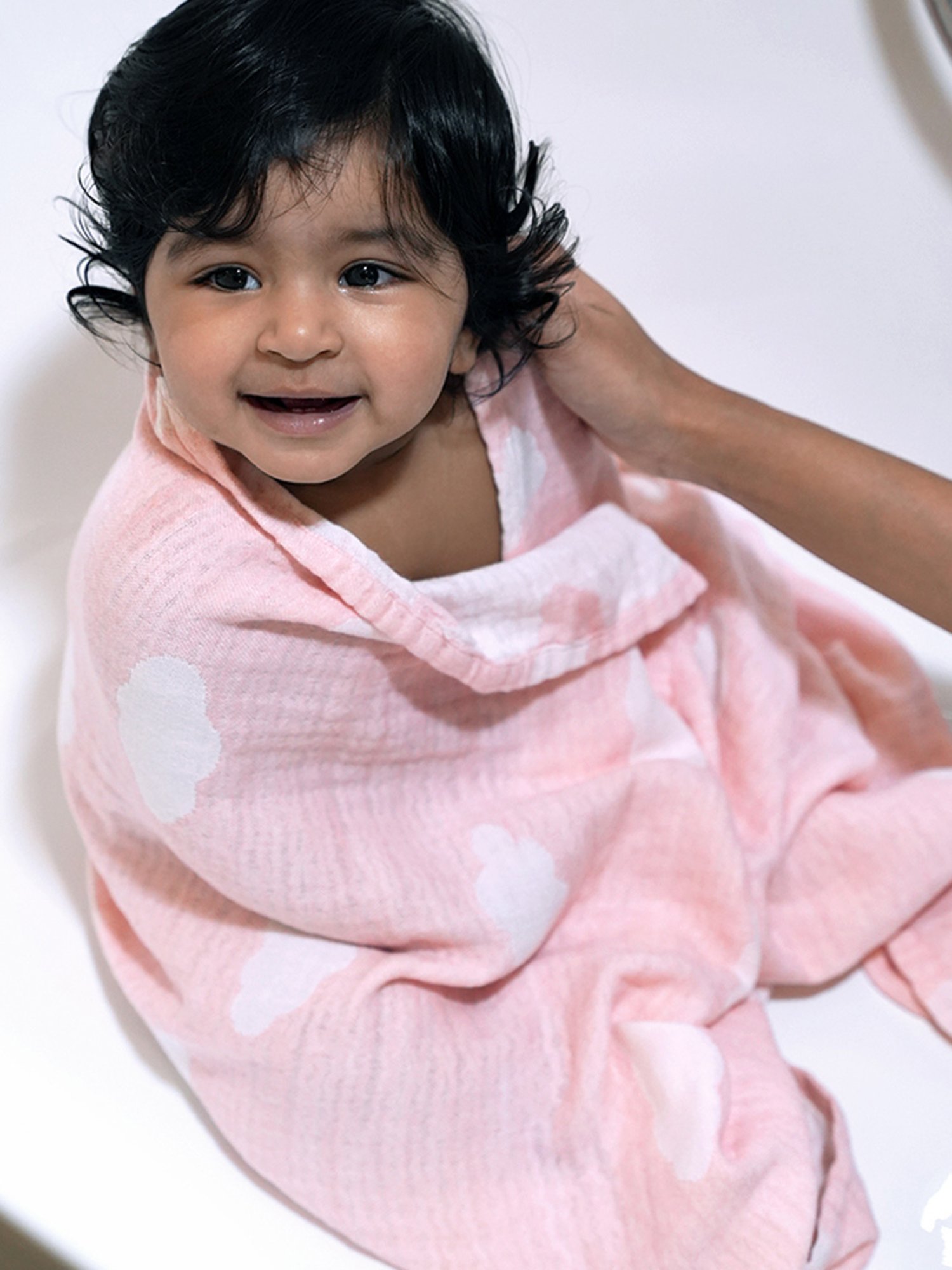 Doctor Towels Pink Blend Abstract Bath Towel