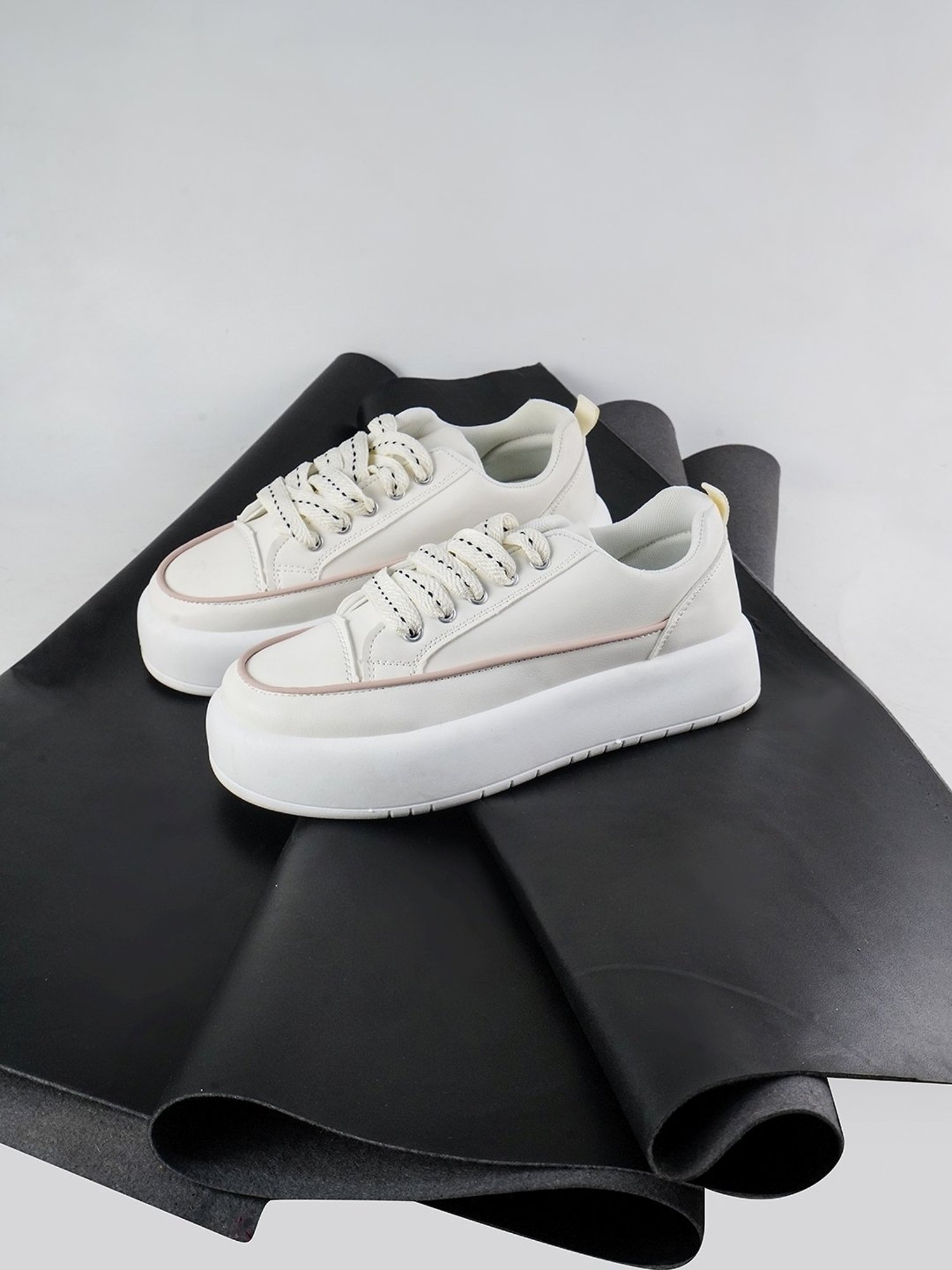 The White Pole Women's White Casual Sneakers