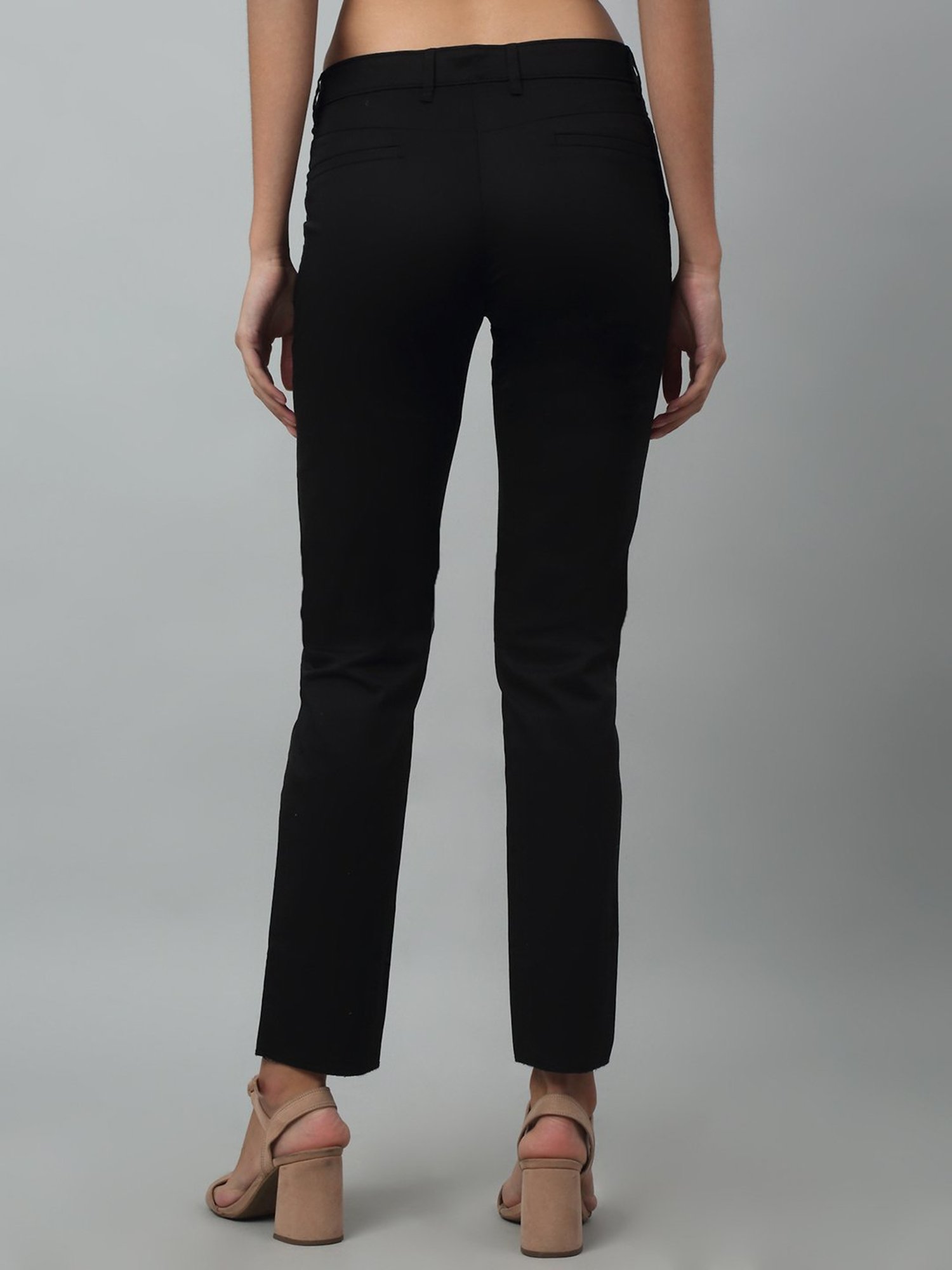 Crozo By Cantabil Black Cotton Lycra Regular Fit Mid Rise Trousers