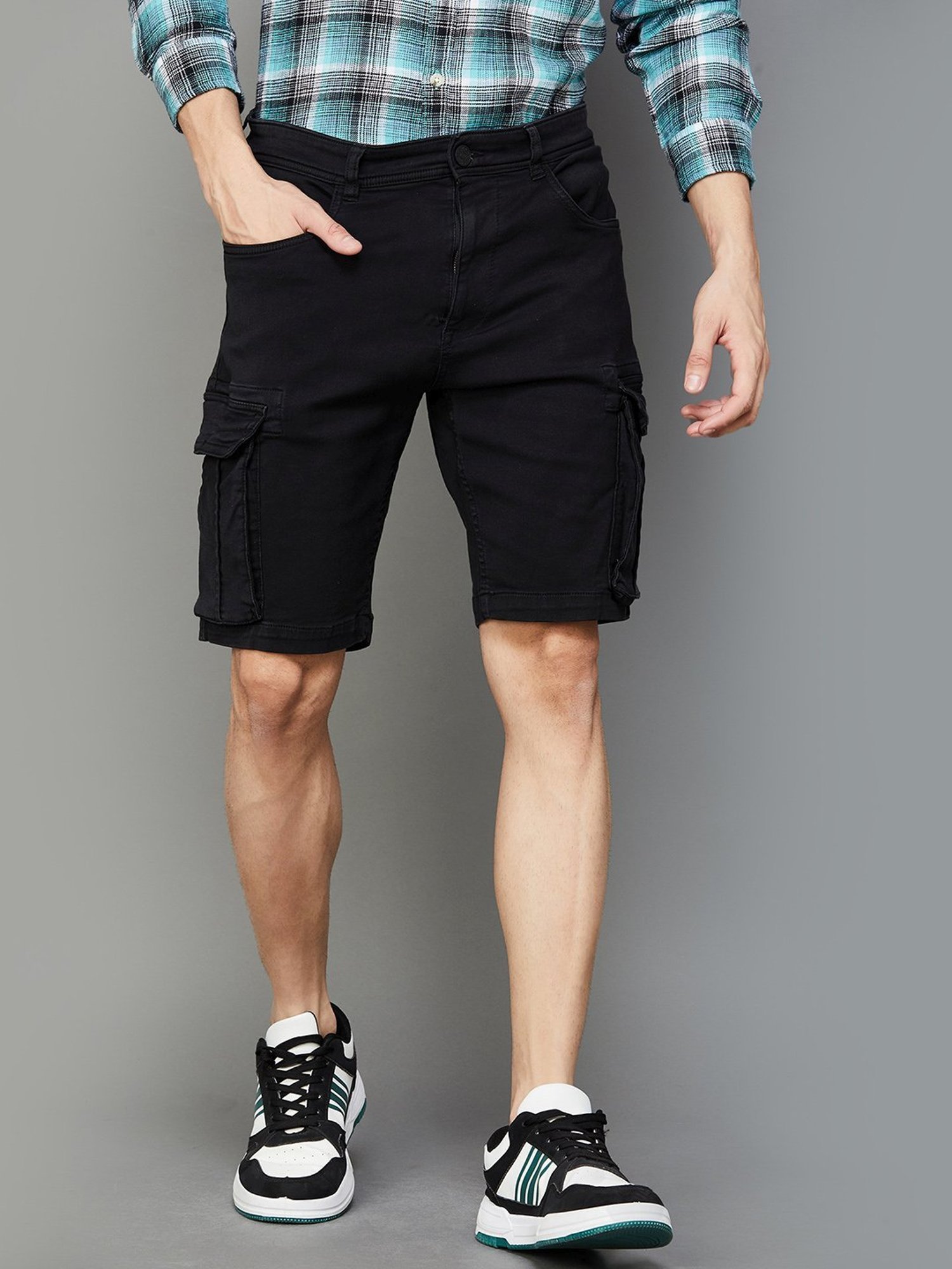 Forca By Lifestyle Black Cotton Regular Fit Cargo Shorts