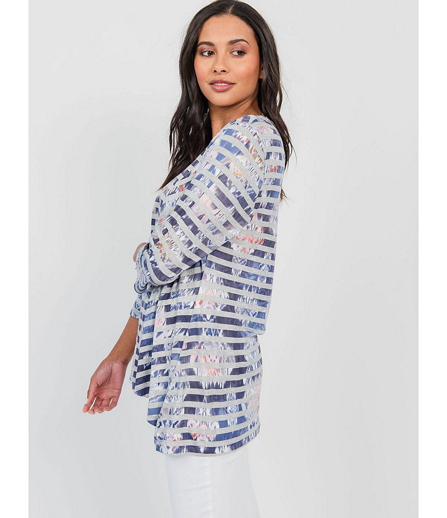 One World Apparel Yarn Dye Stripe Medallion Print Scoop Neck 3/4 Sleeve Sharkbite Hem Top