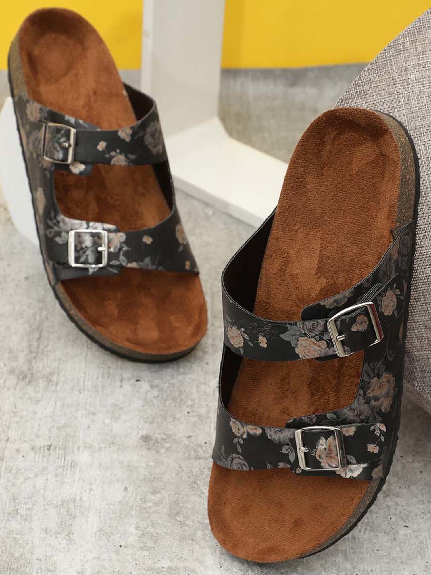 Mozafia Women's Black Casual Sandals