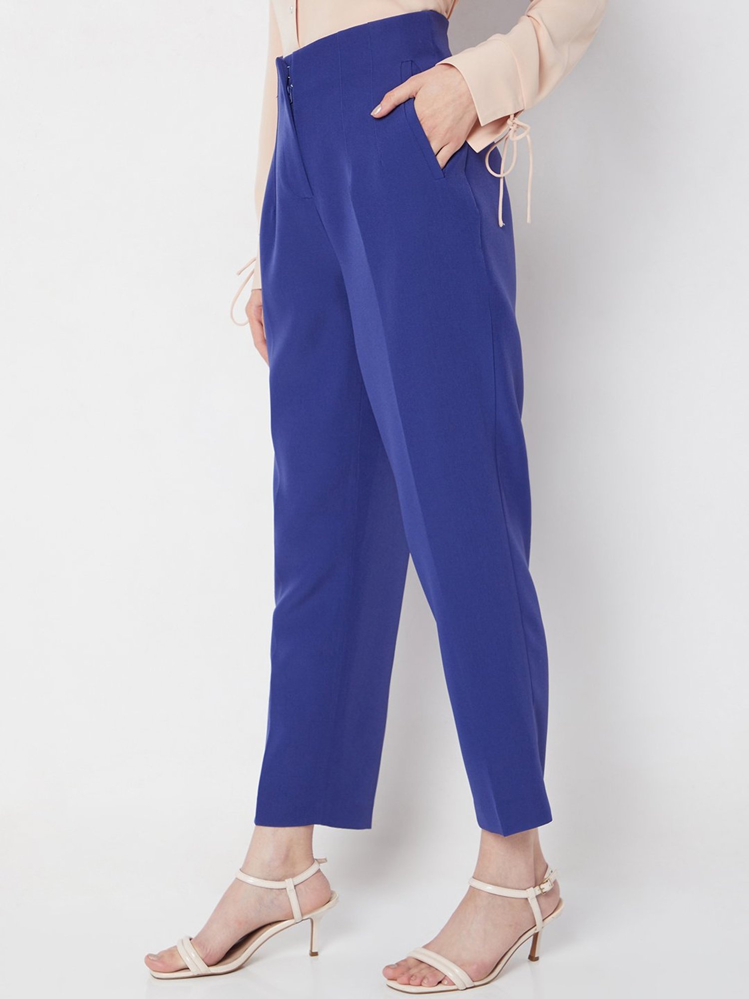 Crozo By Cantabil Black Checks Regular Fit Mid Rise Trousers