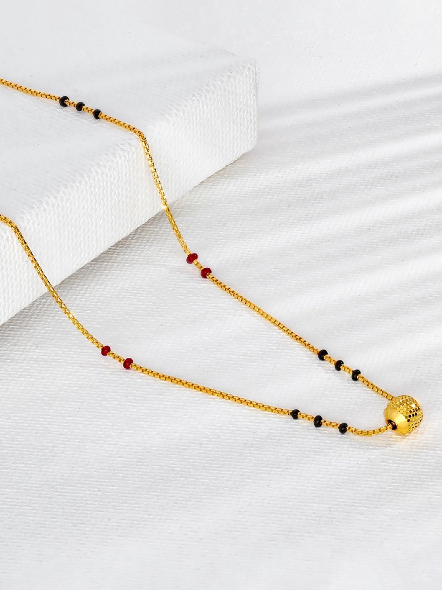 P.N.Gadgil Jewellers 22k Bedazzling Ball Gold Mangalsutra