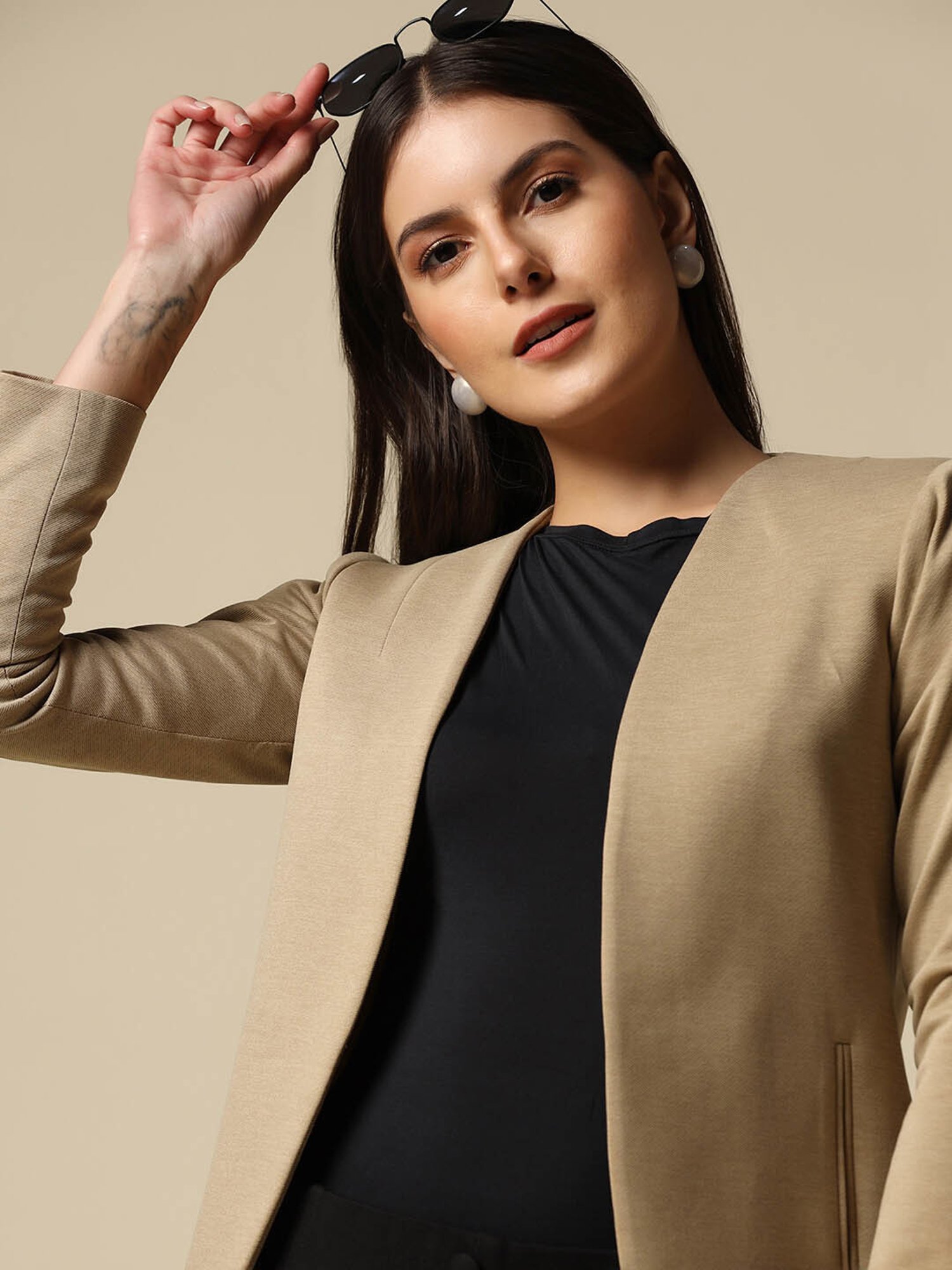 TAHVO Beige Blazer