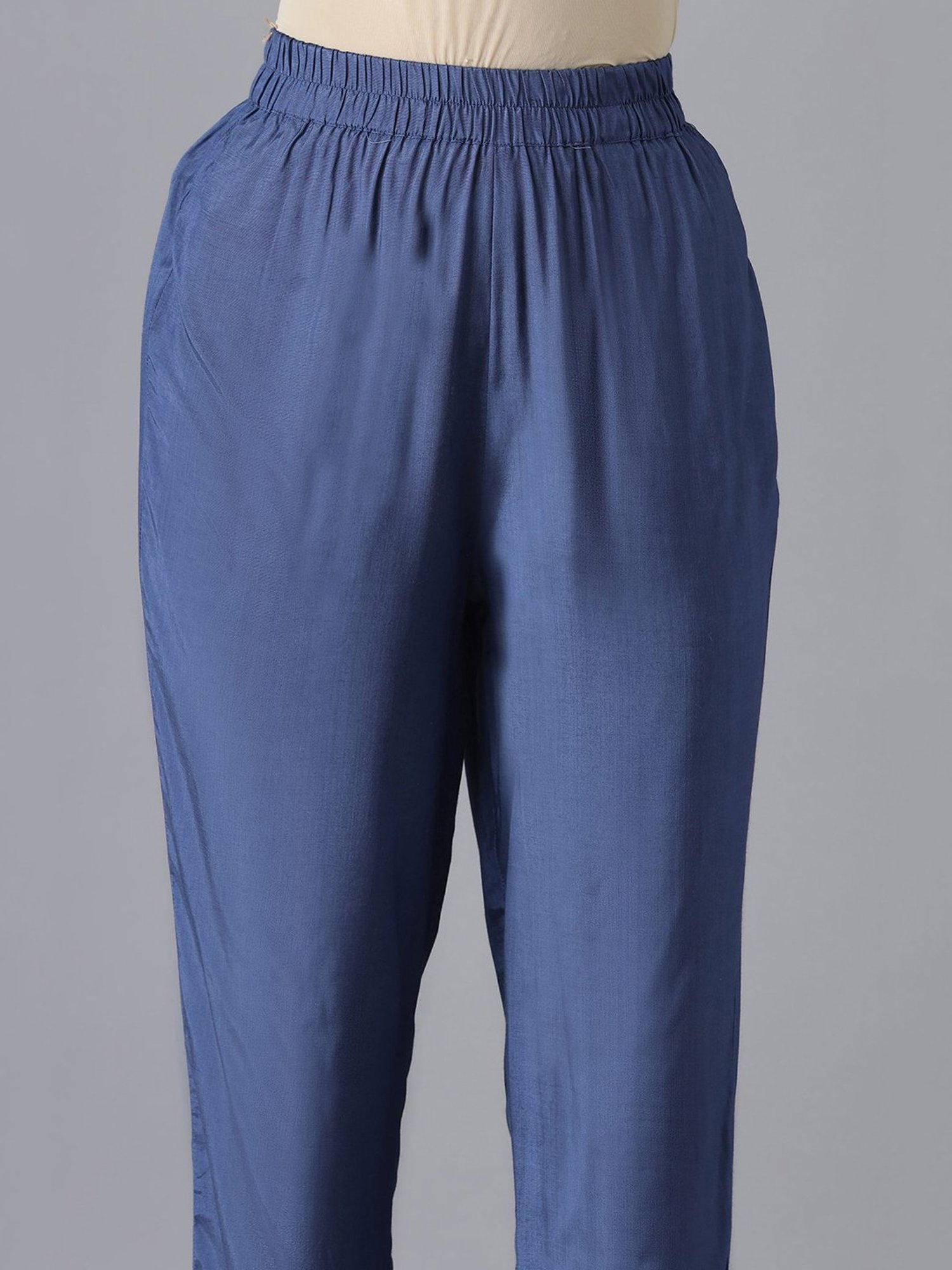 Aurelia Off White & Blue Kurta With Pant & Dupatta