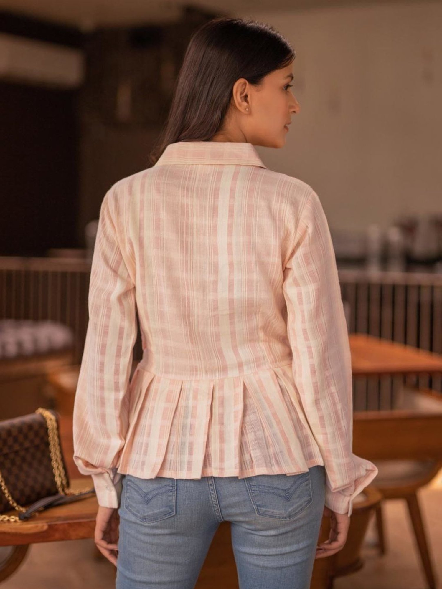 BInfinite Pink Button Front Knot Side Shirt