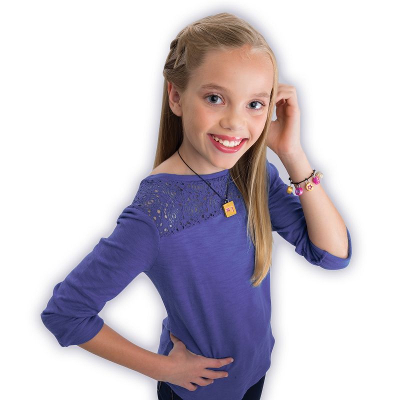 Cool Maker Jazzy Jewelry Clay Bracelets & Necklaces