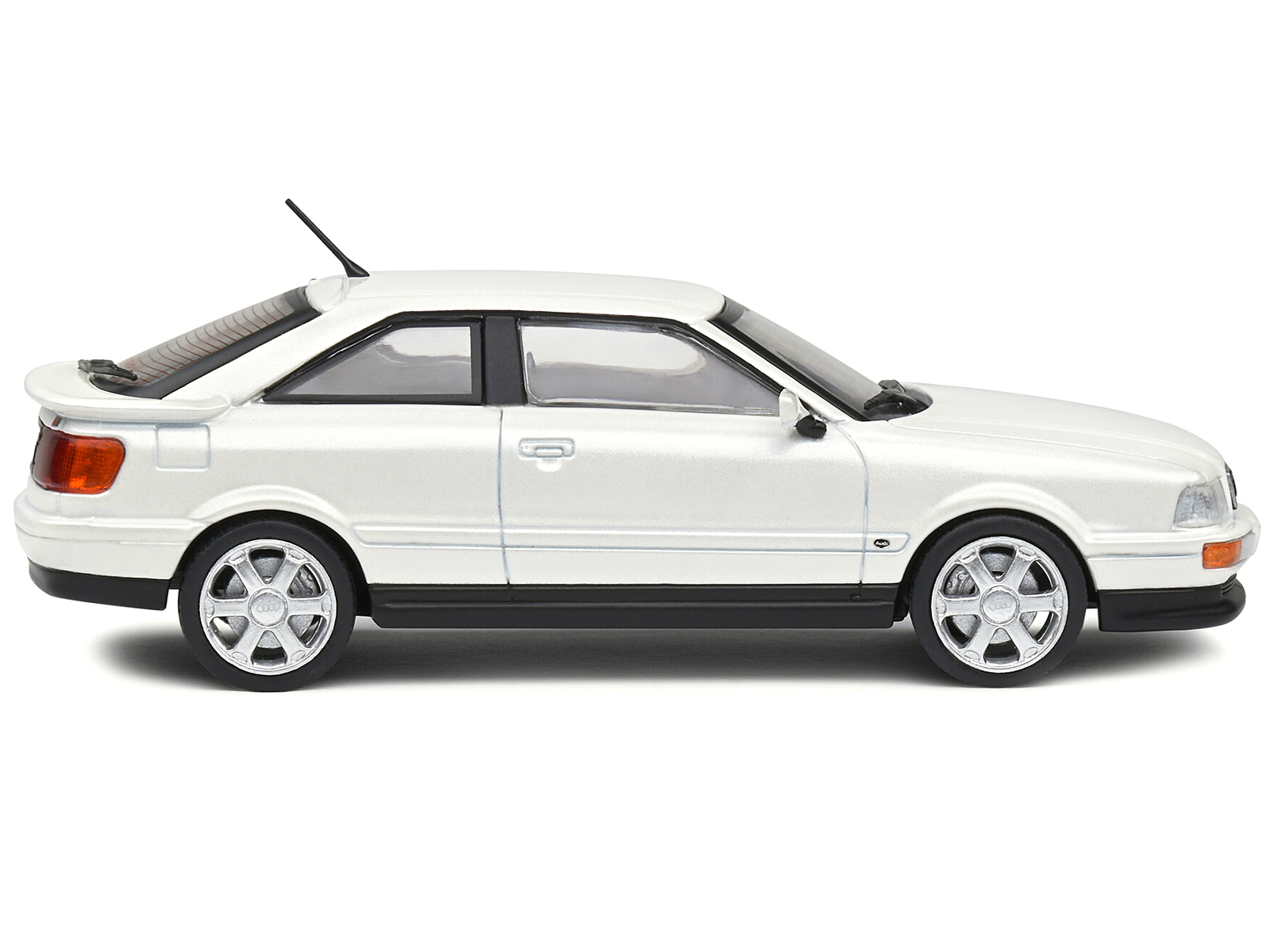 1992 Audi Coupe S2 Pearl White Metallic 1/43 Diecast Model Car by Solido