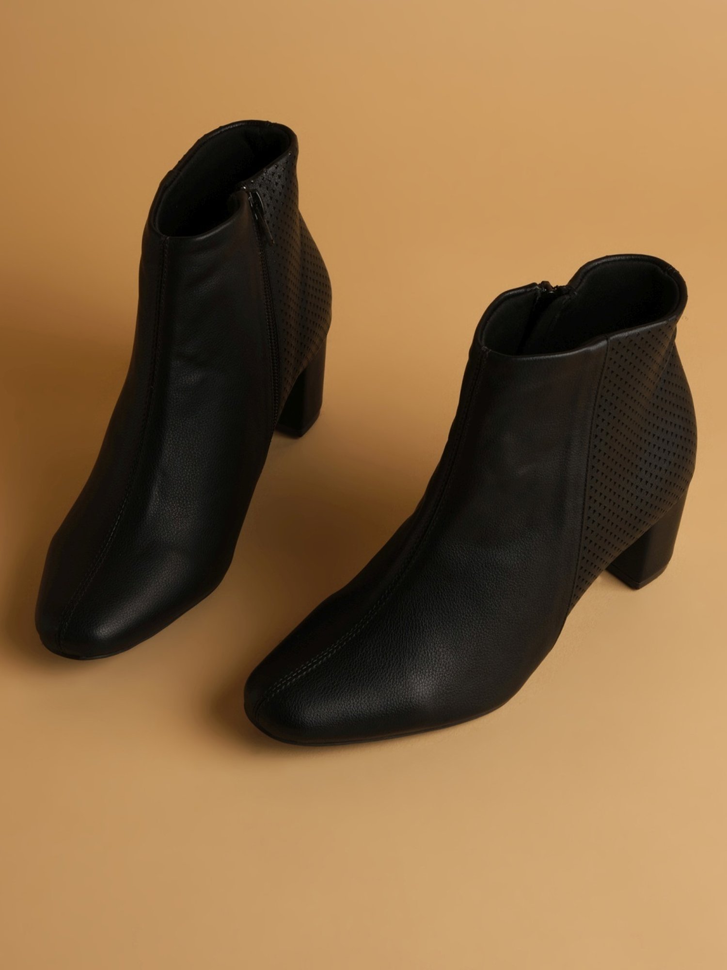 Elle Women's Peach Formal Pumps