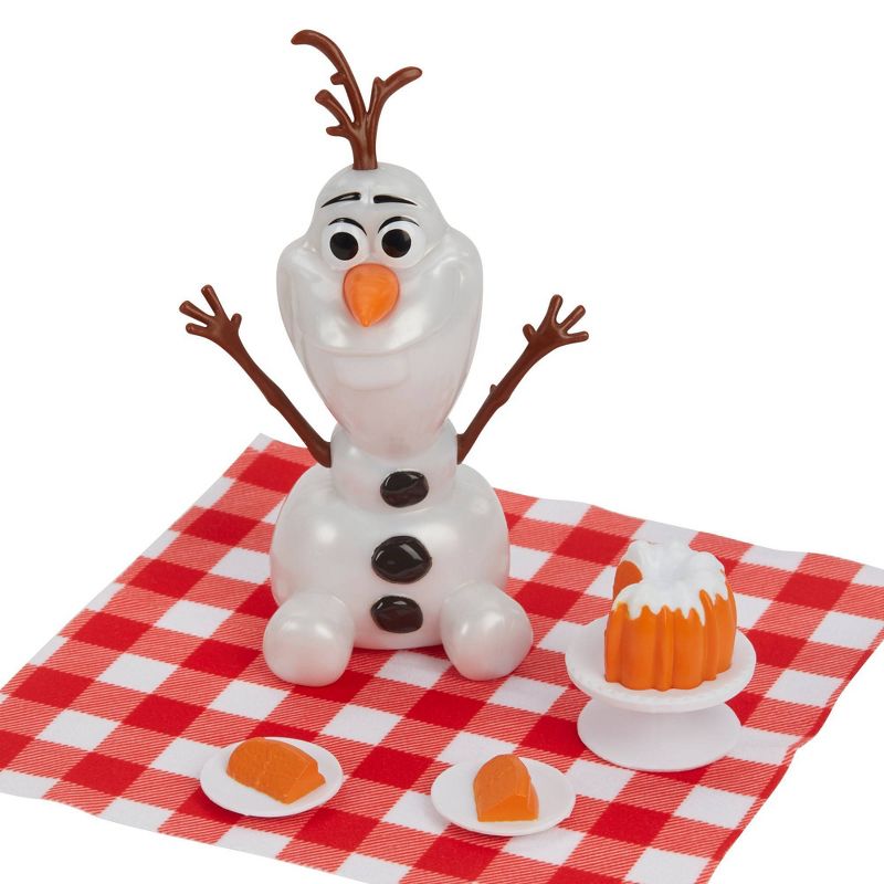 Disney Frozen 2 Anna & Olaf's Autumn Picnic
