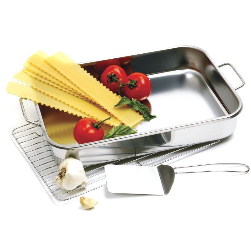 Farberware 12" x 16" Nonstick Roaster with Rack