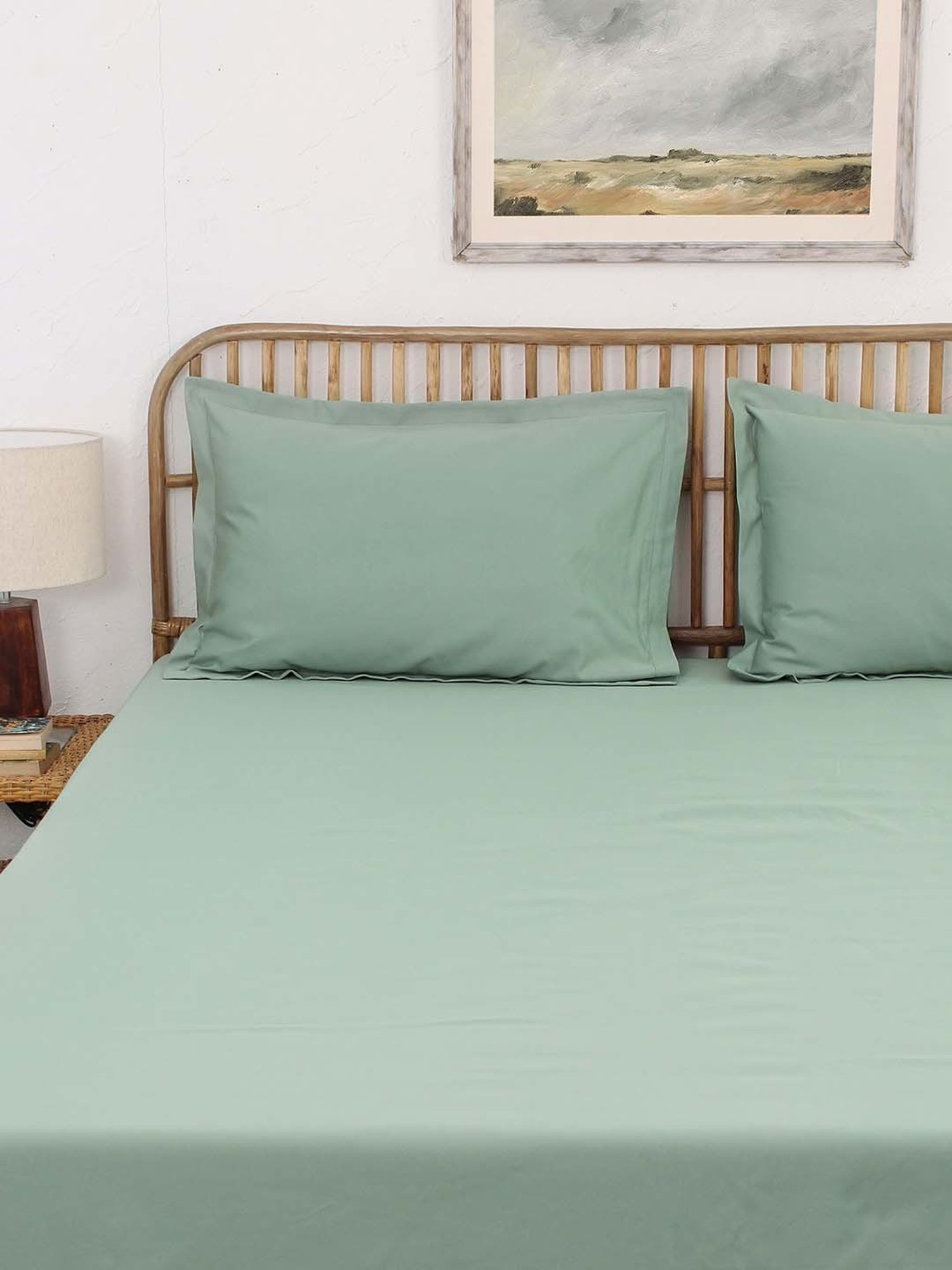 House This Sage Green 150 TC Cotton Fitted Bedsheet with 2 Pillow Covers